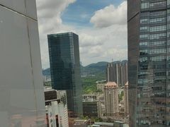 -君庭中餐馆(华强路店)