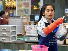 -三亚火车头万人海鲜广场