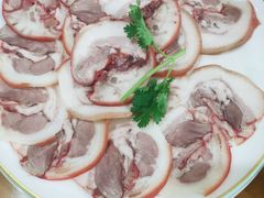 -鹤乡东北菜(崮山路店)