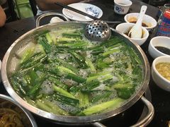 -牛一煲美食(江高店)