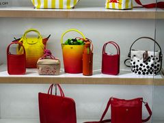 -Longchamp(佛罗伦萨小镇奥特莱斯店)