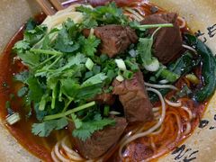 -沉香牛肉面