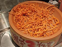 -龍歌自助小火锅(芝罘万达店)