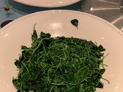 -宝燕海货工场(长江国际店)