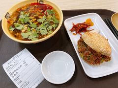 -海底捞火锅(王府井银泰in88店)