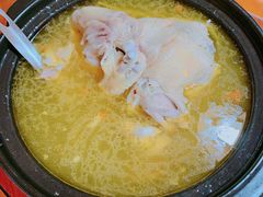 崂山菇炖鸡-小仙居·农家宴烤羊· 农庄