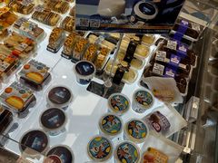 -85度C(生甜甜圈研究工坊·上海局门店)