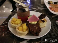 -漢咖啡·全服务式自助晚餐(武汉洲际酒店)