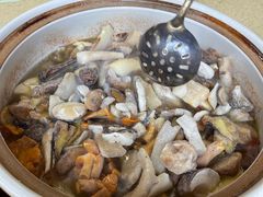 -东巴谷野生菌火锅餐厅
