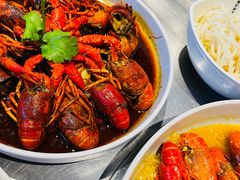 -龙巢盱眙龙虾·牛蛙·烧烤宵夜(八卦岭店)