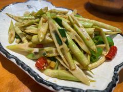 -梁姐啤酒鱼(兴坪古镇店)