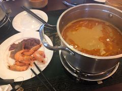 冬阴功汤底-火舞泰·泰式海鲜火锅餐厅(世纪城店)