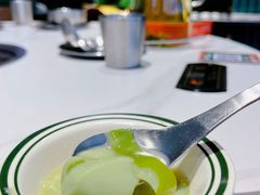 特色斑斓冰豆腐花-虎婆冷饮店·海南特色炒冰(三亚湾店)