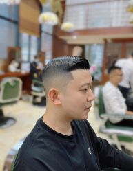 -尼特斯男士发型馆