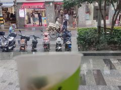 -喜茶(上海打浦桥日月光gelato lab+店)
