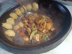 -鱼窝棚柴火铁锅炖(富山屯店)