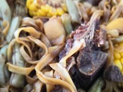 -内蒙焖面大盆骨餐馆(山大路店)