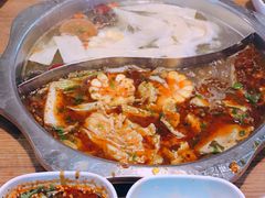 -傣妹火锅(南京东路一店)