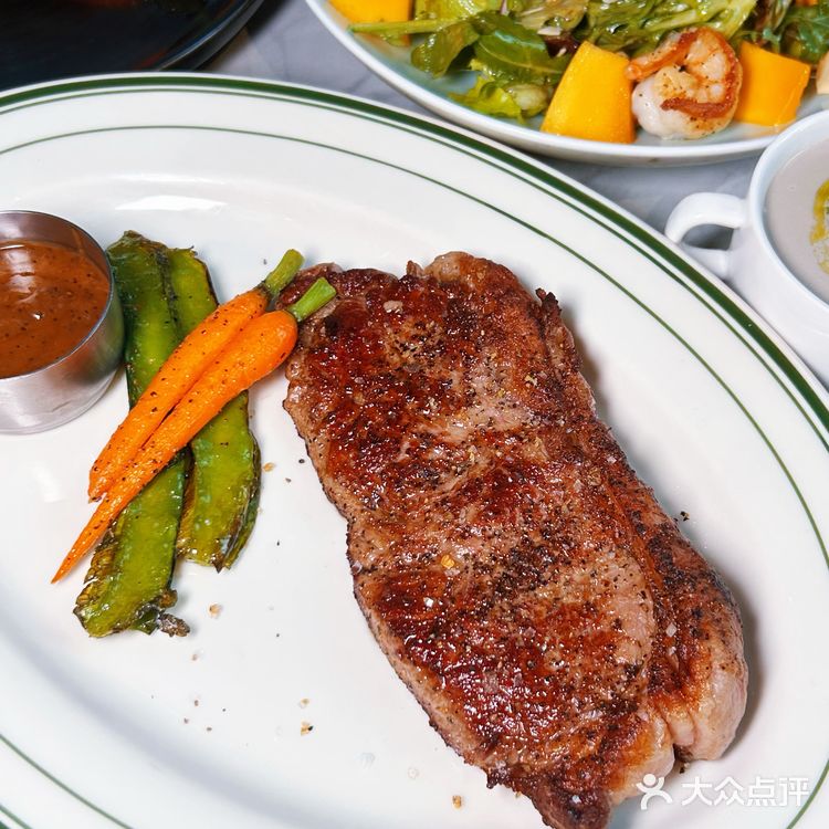 这样的bistro真的太适合约会了！