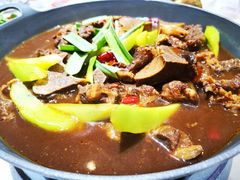 -鲁小三·大骨自助(金山总店)
