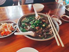 -周记翘脚牛肉