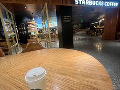 -星巴克臻选(国贸商城首店)