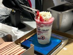 -HOT CRUSH趁热集合·现烤面包(上海环球港店)