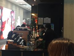-星巴克(六合路店)