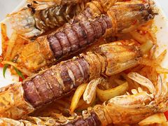 -覃记海鲜美食餐厅