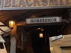 -暴风岛沉浸式体验馆(百联世纪店)