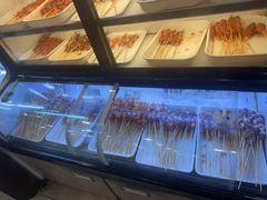 -哈尔滨小酒馆·鲜肉现穿自助烧烤(康新花园店)