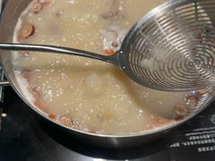 -尚尚仙·酸汤猪手·猪肚鸡火锅(华联万柳购物中心店)