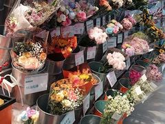 -盒马鲜生(莱蒙都会店)