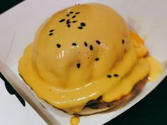 芝士熔岩牛肉汉堡-前进5路汉堡炸鸡(汉街skp店)