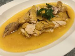 -景月阁空中食府(希尔顿酒店)