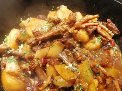 -山河屯铁锅炖(哈西站店)