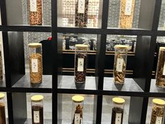 -余天成(上海云间粮仓文创园店)