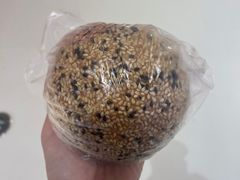-白玉兰食品甜凤店(合生汇店)