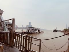 -武昌中华路码头(轮渡站)