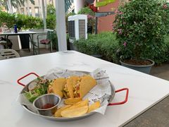 -靡瑅miti西式融合餐吧(星海湾水岸风情街店)