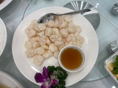 清炒河虾仁-老大同酒家·糟卤·本帮菜(中山公园店)
