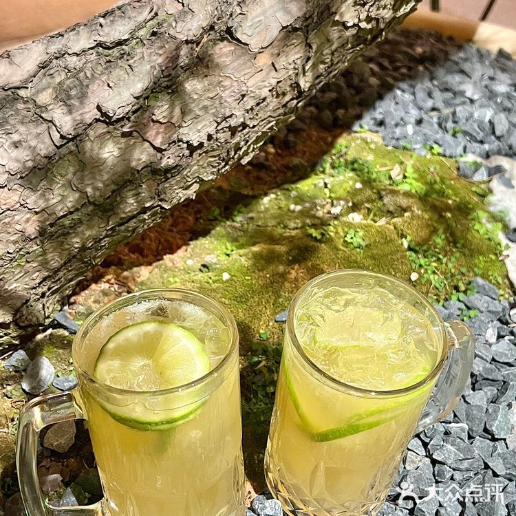 拥有一个中式庭院的湘菜馆|色香味并存😋