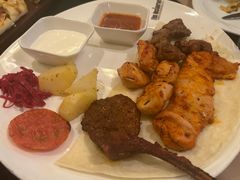 -Efes Turkish & Mediterranean Cuisine 艾菲斯餐厅(陆家嘴店)