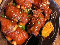 -云海肴·汽锅鸡·云南菜(天山百盛优客店)