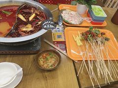 -黔哆哆地摊酸汤火锅(清湖店)