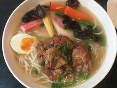 -滋味满屋美食坊(上海街店)