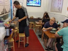 大堂-九斤黄三黄鸡专卖店