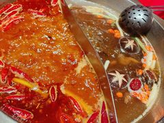 鸳鸯老火锅-山城辣妹子(定福庄店)