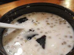 -海口骑楼小吃街