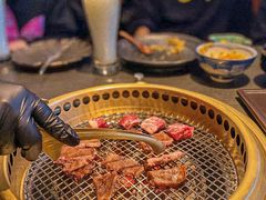 -铭牛烧肉·和牛海鲜自助(高新月牙湖店)